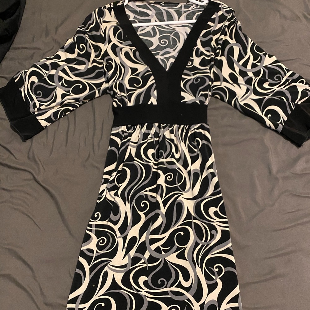 Women’s dress 14